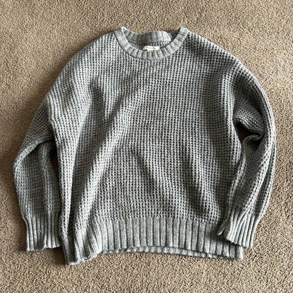 American Eagle knit sweater